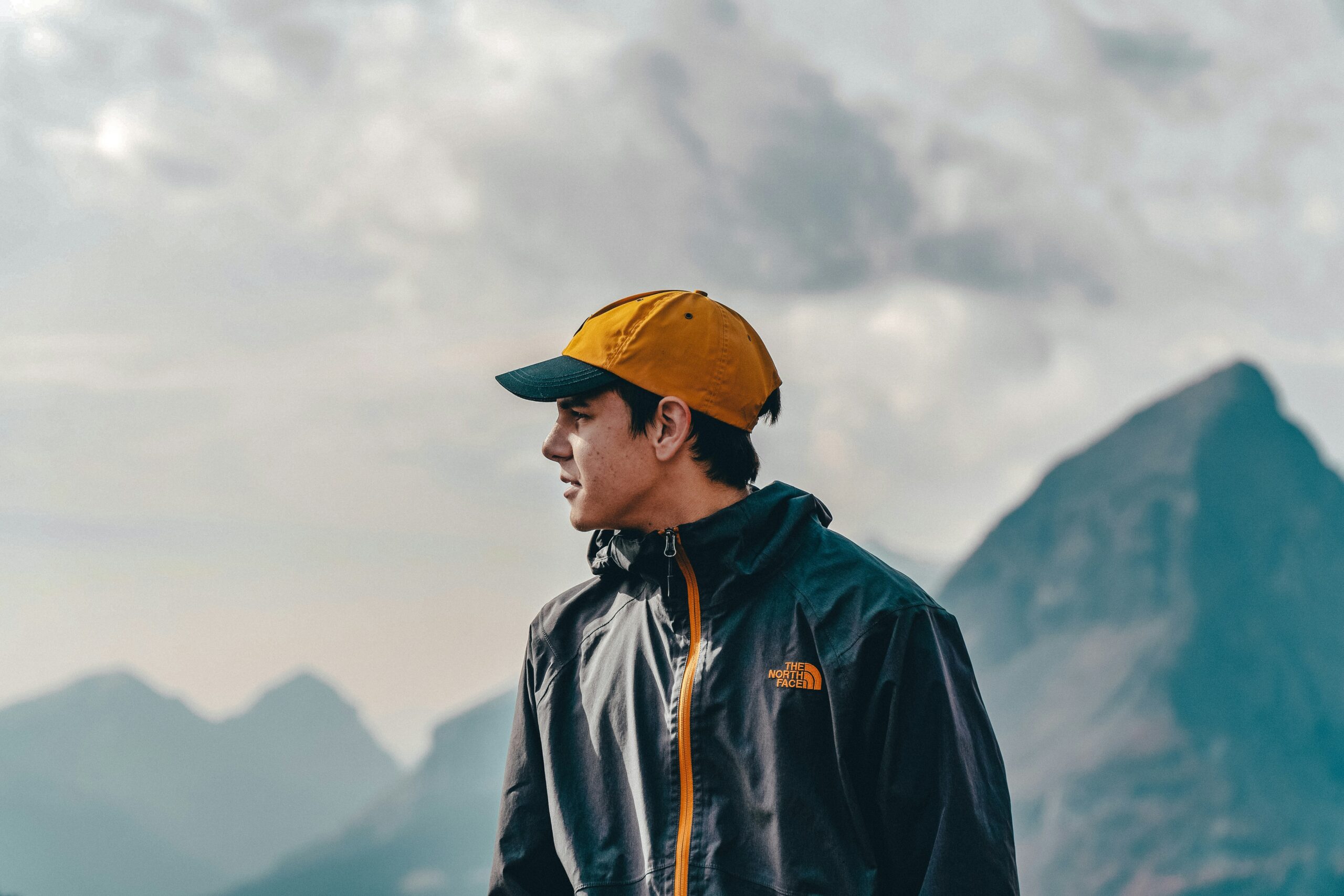 Die beste Regenjacke fürs Outdoor-Abenteuer finden